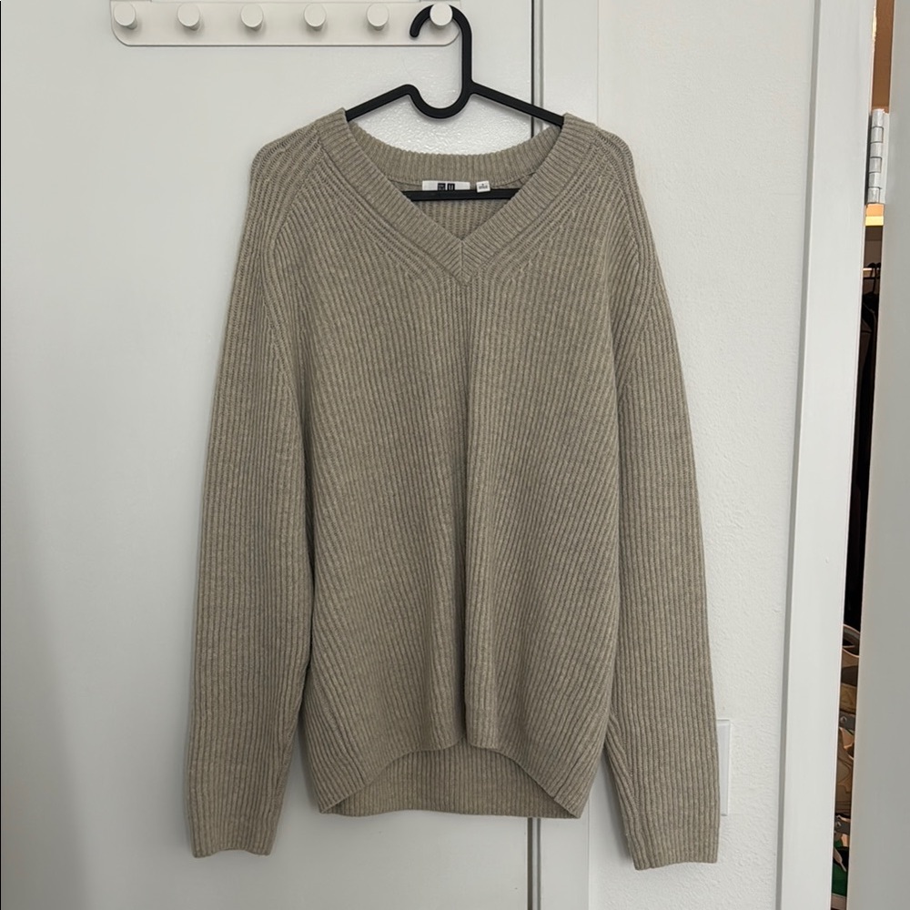 Uniqlo U Men's Beige Sweater